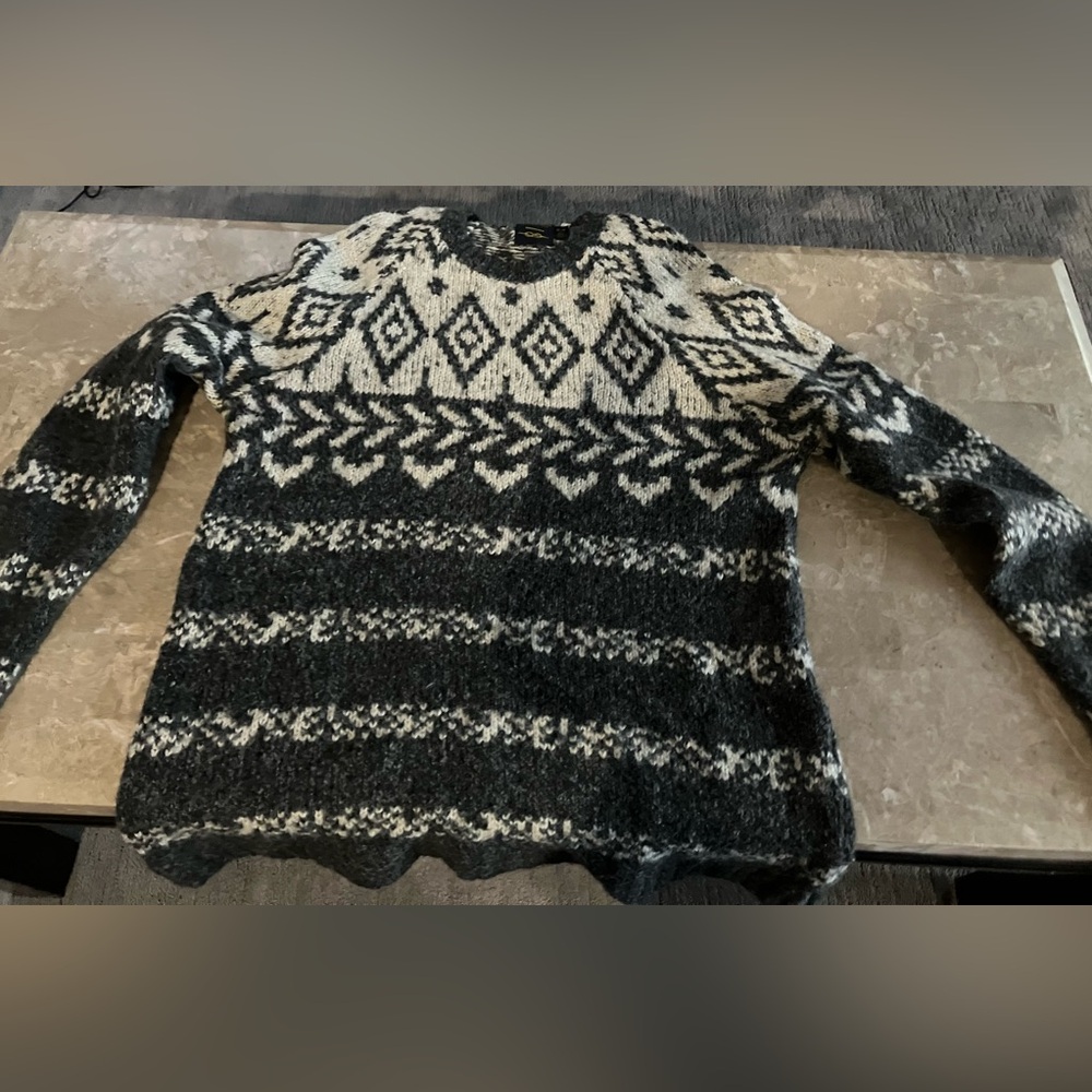 Grey and Cream Patterned Sweater